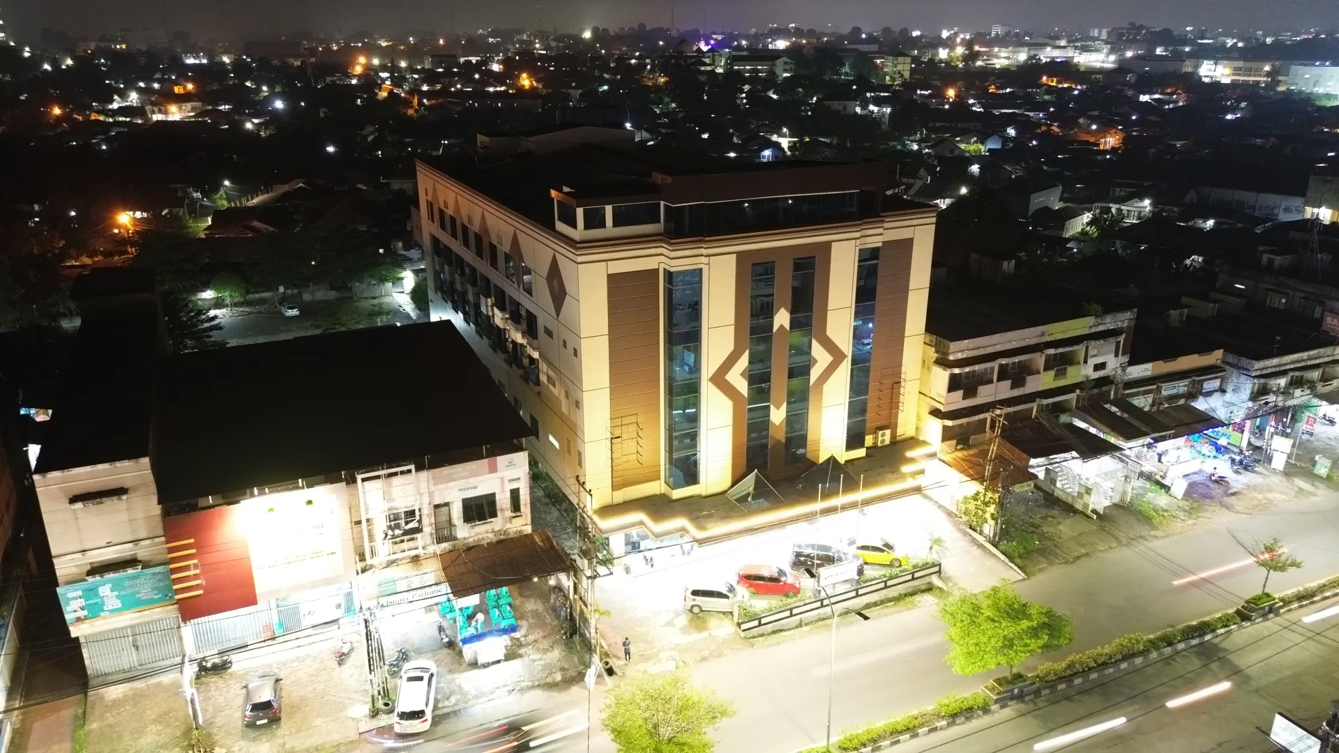 Grand Hotel Jambi Hero